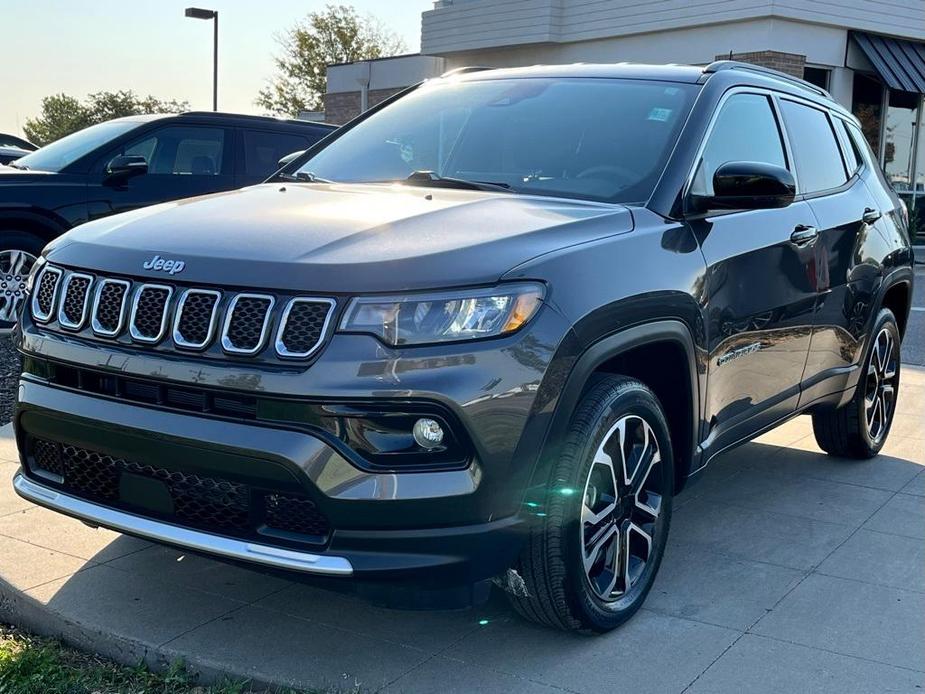 used 2023 Jeep Compass car, priced at $25,289