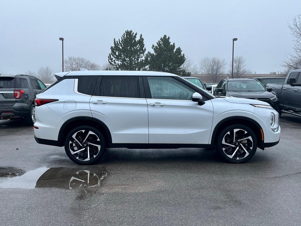 used 2024 Mitsubishi Outlander car, priced at $26,541