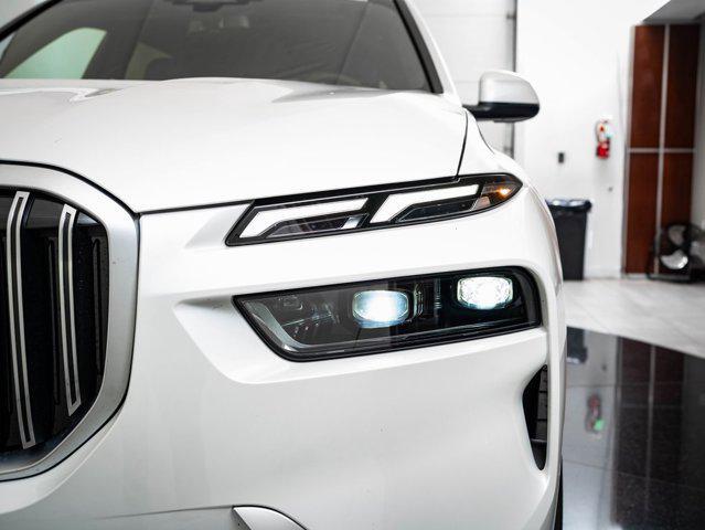 new 2026 BMW X7 car, priced at $100,485