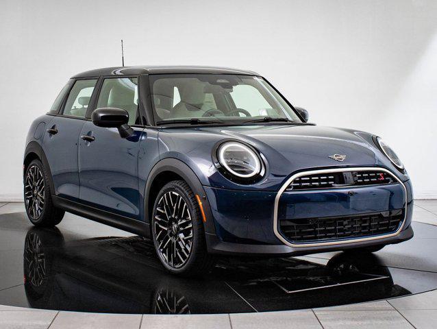 new 2025 MINI Hardtop car, priced at $39,295