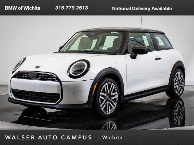 used 2025 MINI Hardtop car