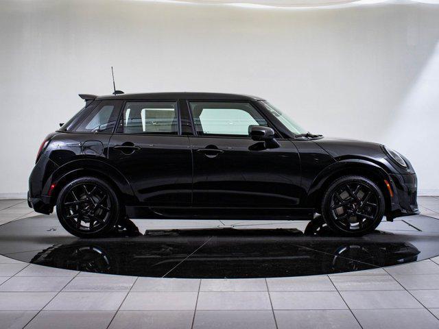 new 2025 MINI Hardtop car, priced at $40,545