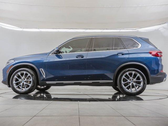 new 2019 BMW X5 car