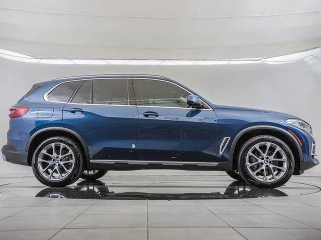 new 2019 BMW X5 car