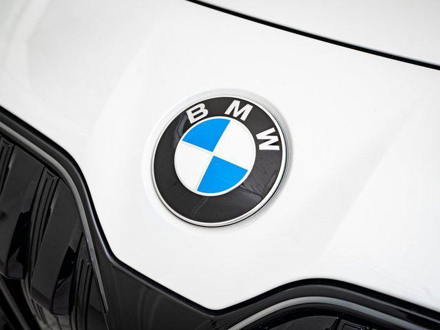 new 2025 BMW 760 car, priced at $133,250