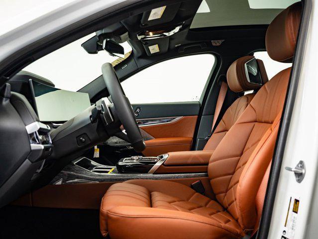 new 2025 BMW 760 car, priced at $133,250