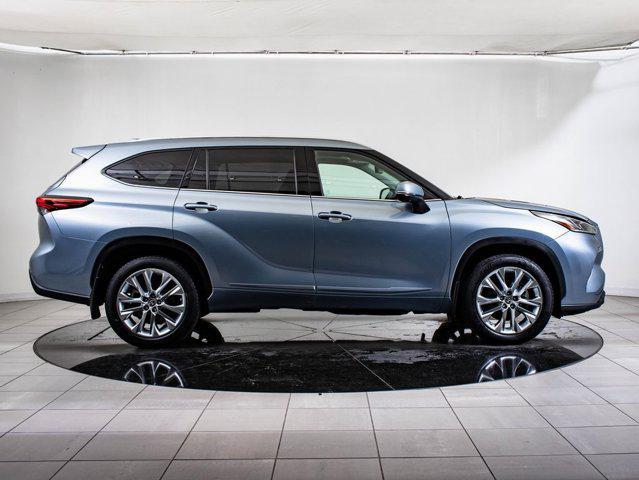 used 2023 Toyota Highlander car, priced at $42,998