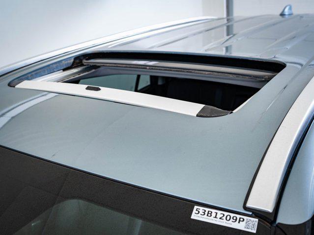 used 2023 Toyota Highlander car, priced at $42,998