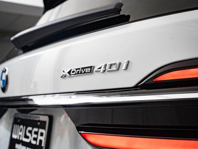 new 2025 BMW X7 car, priced at $95,585