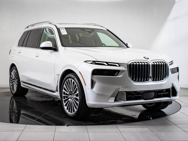 new 2025 BMW X7 car, priced at $95,585