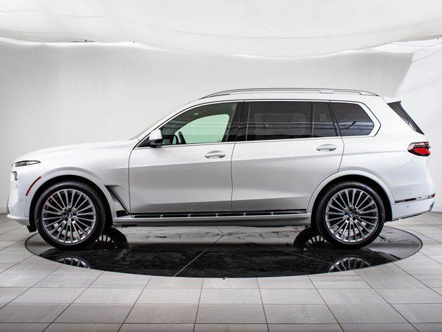 new 2025 BMW X7 car, priced at $95,585