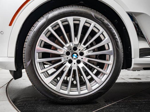 new 2025 BMW X7 car, priced at $95,585