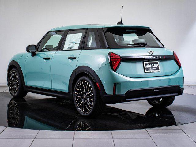 new 2025 MINI Hardtop car, priced at $37,980