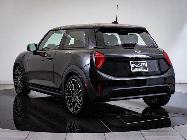 new 2025 MINI Hardtop car, priced at $33,995