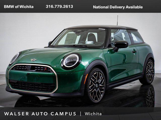 used 2025 MINI Hardtop car