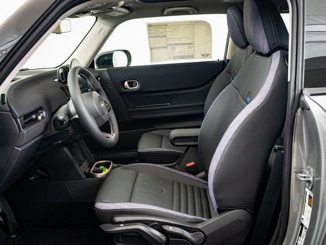 used 2025 MINI Hardtop car, priced at $28,498