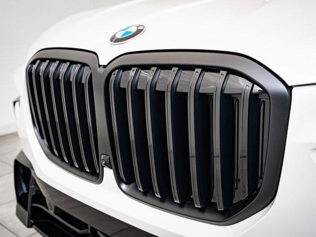 new 2026 BMW X7 car, priced at $100,855