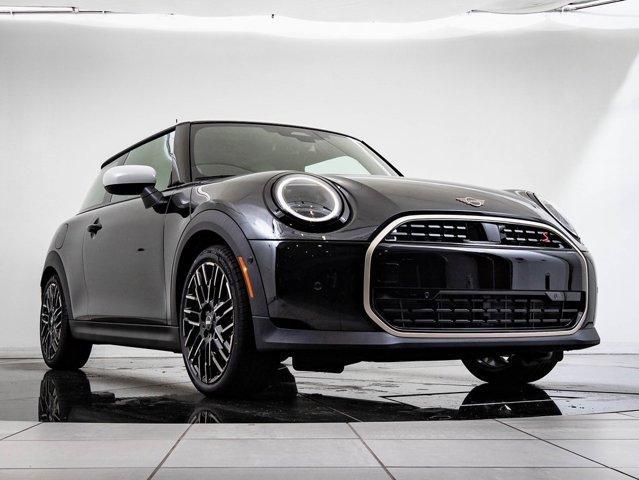 new 2025 MINI Hardtop car, priced at $36,925