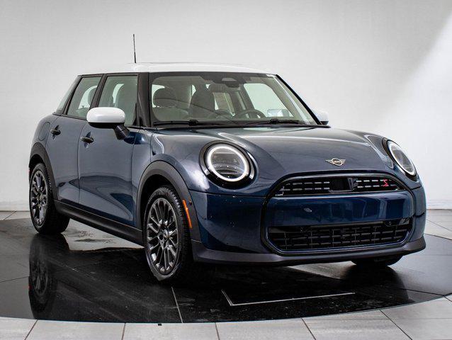 used 2025 MINI Hardtop car, priced at $32,998