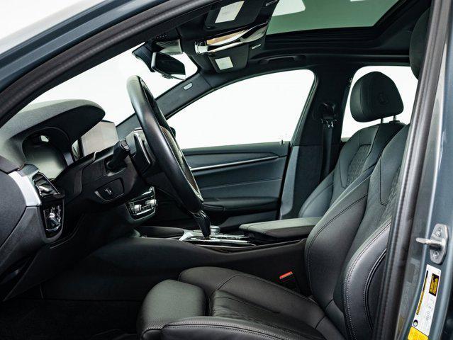 used 2023 BMW 530 car