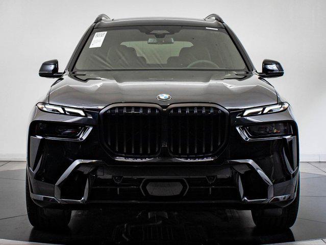new 2026 BMW X7 car, priced at $100,785