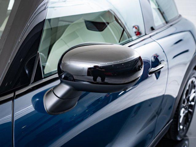 new 2025 MINI Hardtop car, priced at $38,975