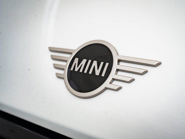 used 2025 MINI Hardtop car, priced at $31,998