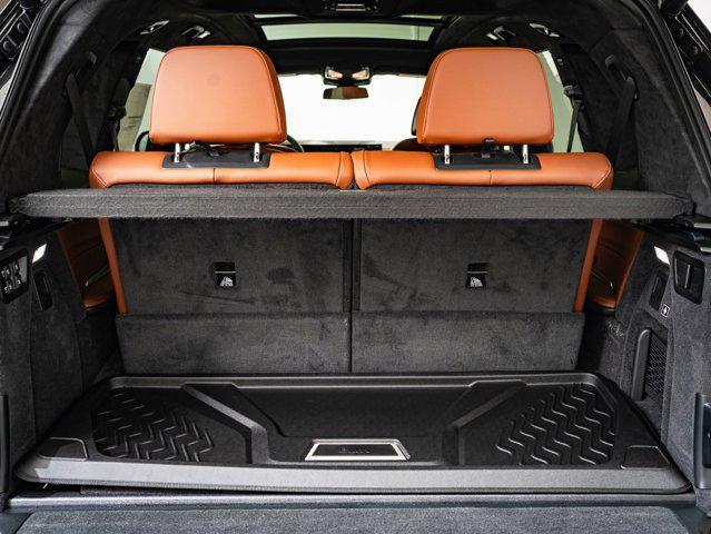 new 2026 BMW X7 car, priced at $120,955