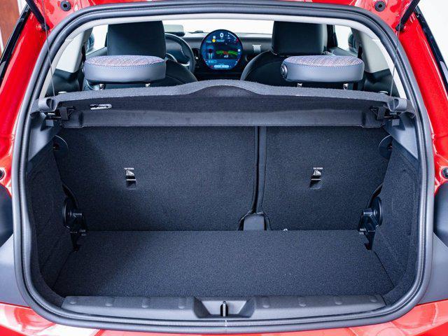 used 2025 MINI Hardtop car, priced at $32,998