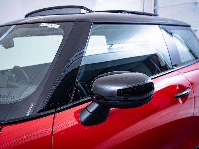used 2025 MINI Hardtop car, priced at $32,998