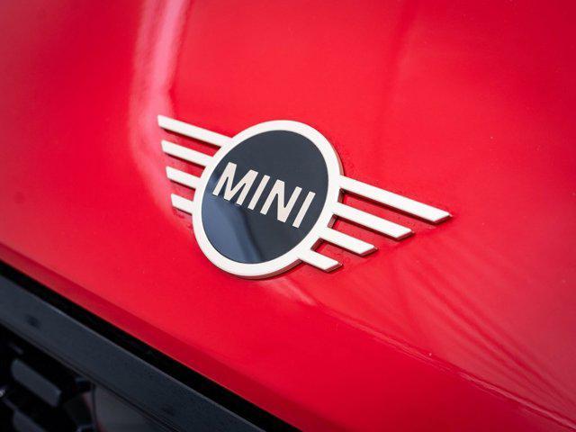 used 2025 MINI Hardtop car, priced at $32,998