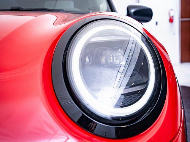 used 2025 MINI Hardtop car, priced at $32,998