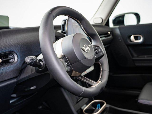 used 2025 MINI Hardtop car, priced at $32,998