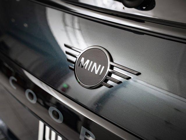 new 2025 MINI Hardtop car, priced at $44,195