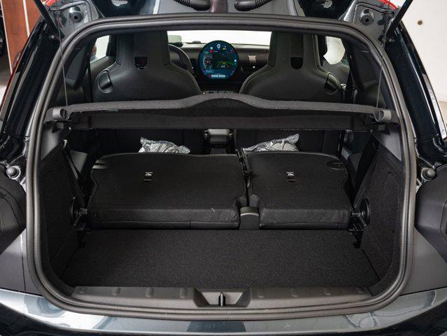new 2025 MINI Hardtop car, priced at $44,195