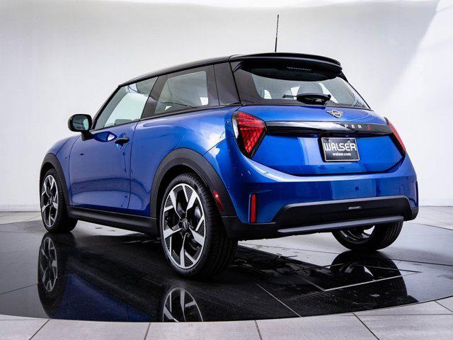 used 2025 MINI Hardtop car