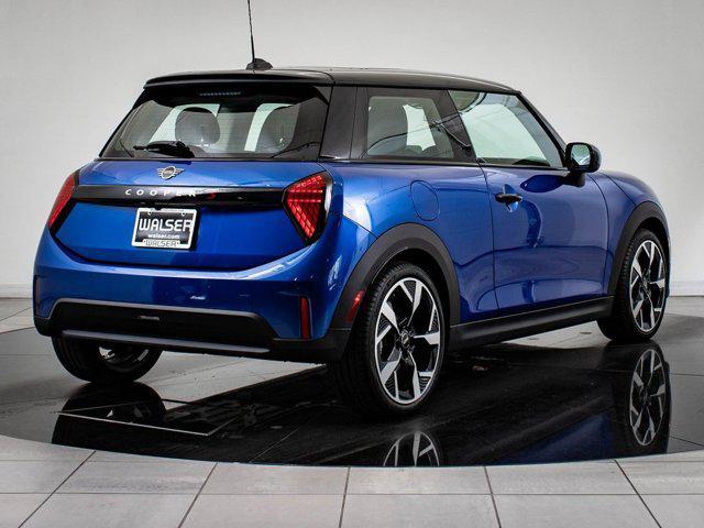 used 2025 MINI Hardtop car, priced at $32,598