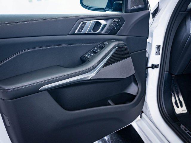 new 2026 BMW X7 car, priced at $121,485