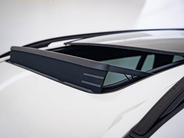new 2026 BMW X7 car, priced at $121,485