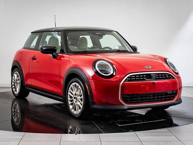 new 2025 MINI Hardtop car, priced at $38,475