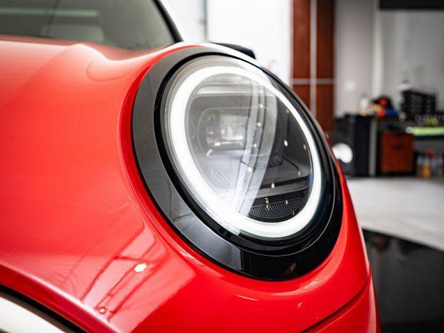 new 2025 MINI Hardtop car, priced at $38,475