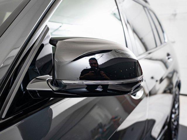 new 2026 BMW X7 car, priced at $128,835