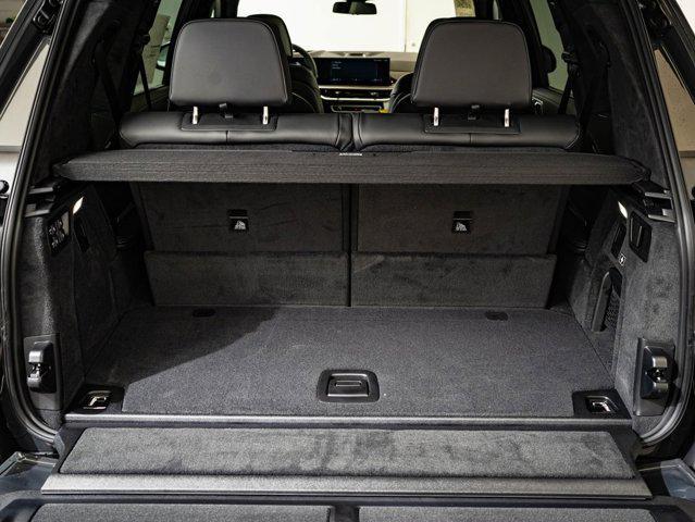 new 2026 BMW X7 car, priced at $128,835