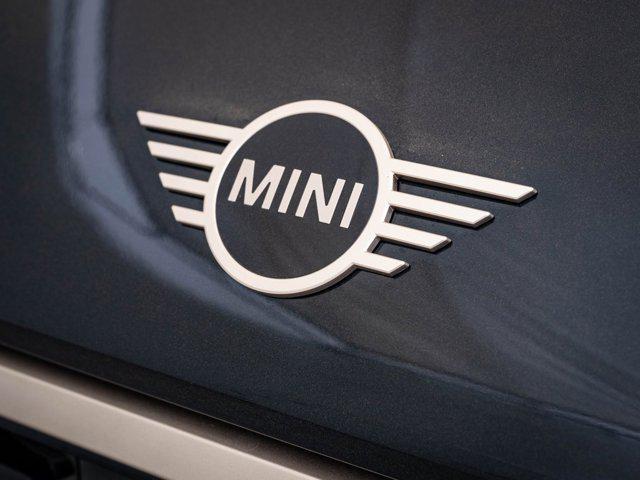 used 2025 MINI Hardtop car