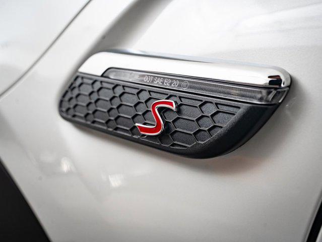 used 2024 MINI Hardtop car, priced at $30,998