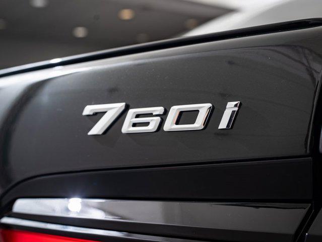 new 2025 BMW 760 car, priced at $131,470
