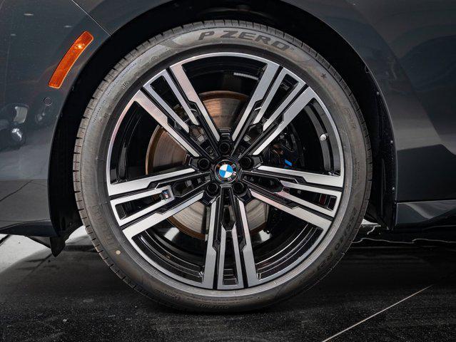 new 2025 BMW 760 car, priced at $131,470