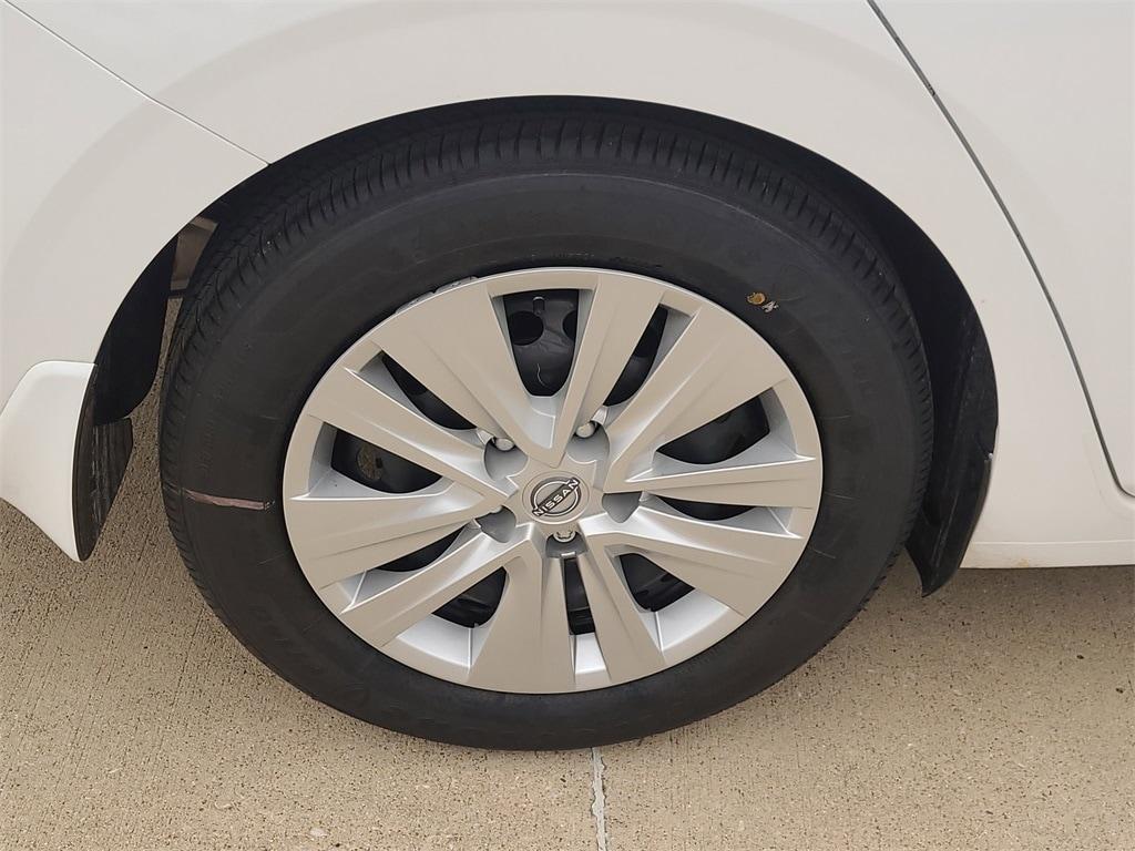new 2025 Nissan Sentra car, priced at $22,250