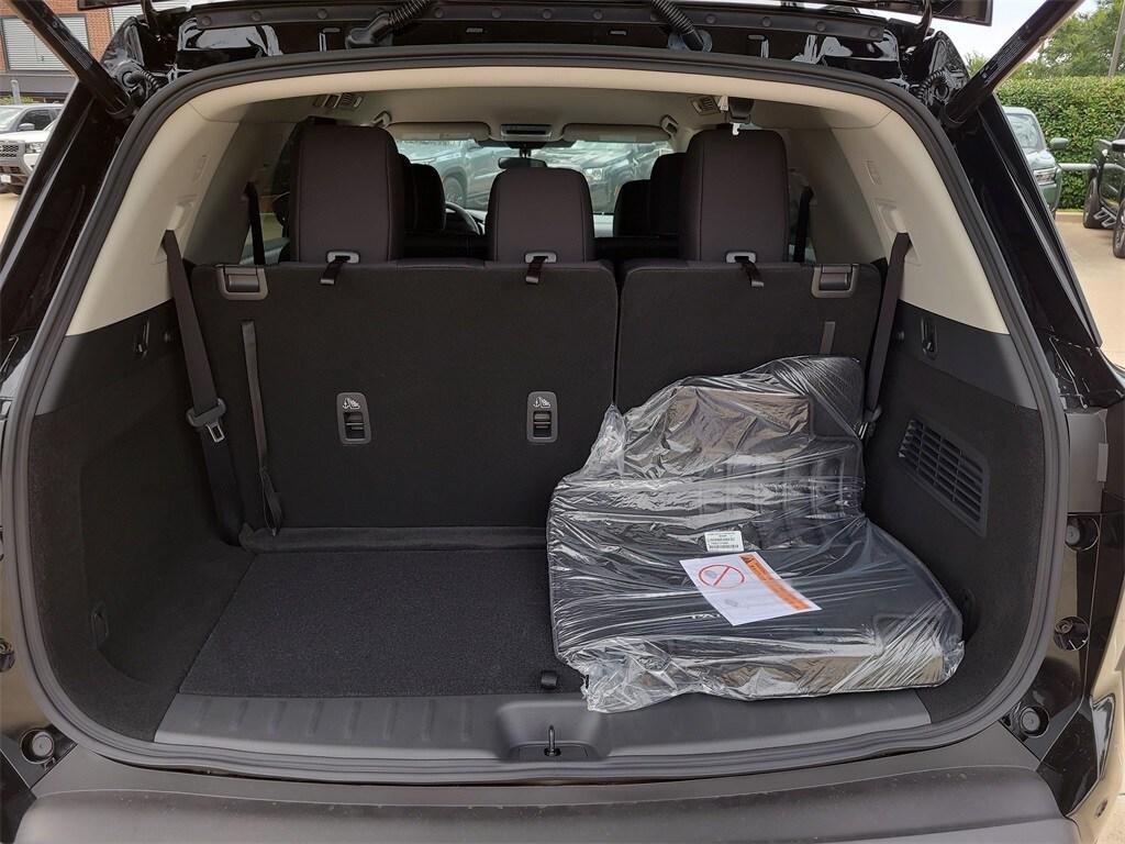 new 2025 Nissan Pathfinder car, priced at $37,922