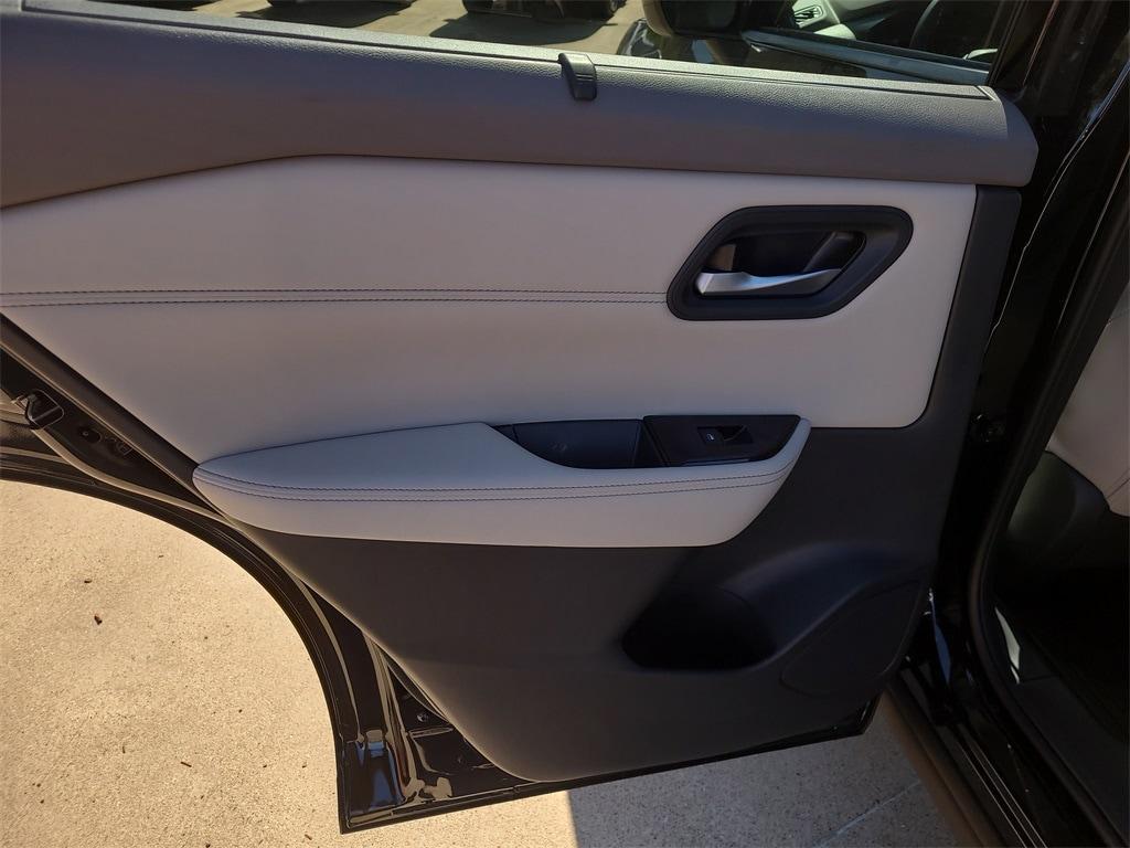 new 2026 Nissan Rogue car, priced at $30,138